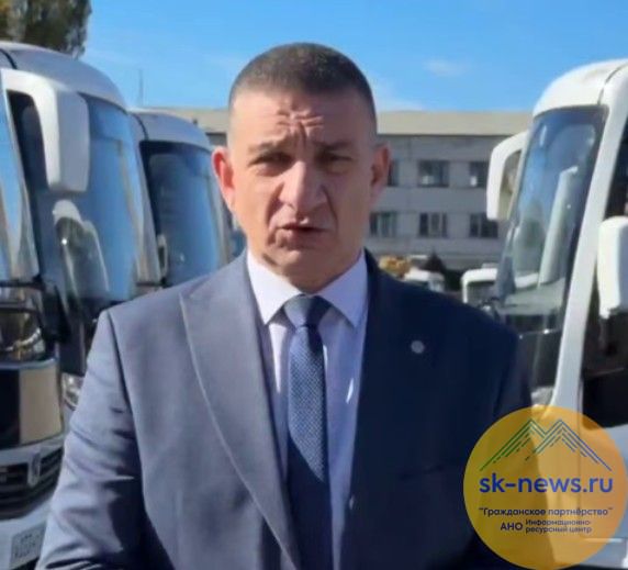 Новые городские автобусы во Владикавказе простаивают из-за нежелания водителей работать в  муниципальной организации