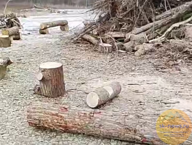 Купель для крещенских купаний в Невинномысске разрушена вандалами накануне праздника, полиция ищет злоумышленников
