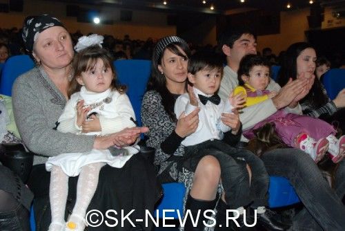 mir_v_ladoshke-2011_03