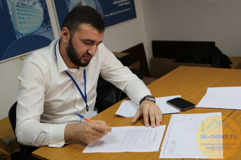 Каски, перчатки и правила жизни: в «Каббалкэнерго» больше 180 сотрудников прошли серьезный инструктаж