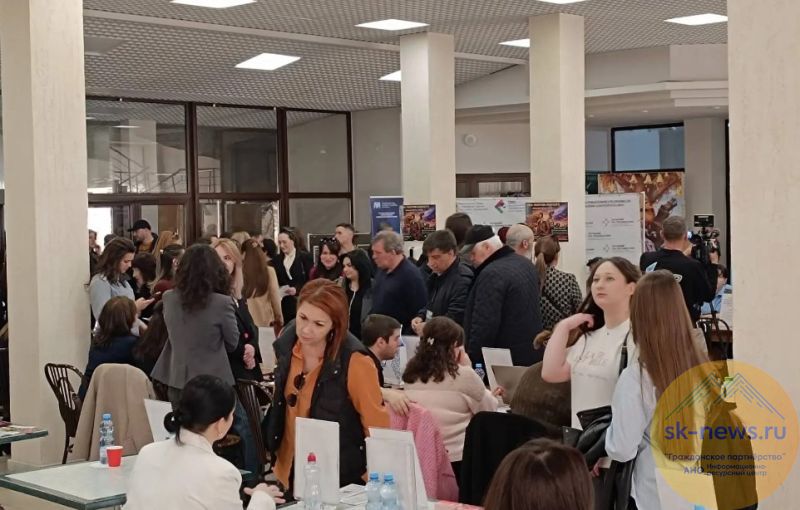 В Кабардино-Балкарии на ярмарке «Работа России» 124 работодателя предложили соискателям больше 2,5 тысячи вакансий