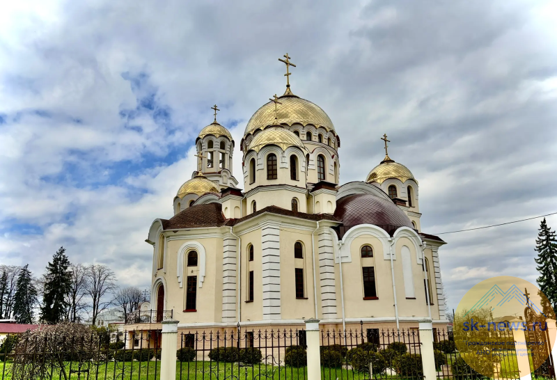 Главы регионов СКФО пожелали православным мира, добра и скорейшего возвращения защитников домой