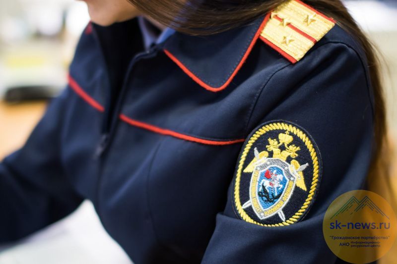 В Эльбрусском районе КБР рабочий рухнул с высоты из-за халатности на стройке