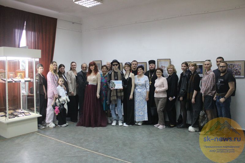 В краеведческом музее Пятигорска открылась выставка Светланы Фатьяновой «Самые любимые, самые родные»