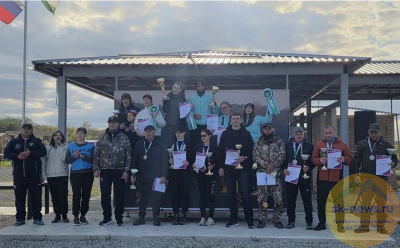 Рекорд России установлен в Кабардино-Балкарии на «Кавказском дерби» —  на стокилометровую дистанцию одновременно вышли  38 всадников, победила ставропольчанка