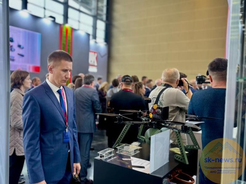 Участник краевой кадровой программы «Герои Ставрополья» на стажировке участвовал в международном форуме InRussia2025