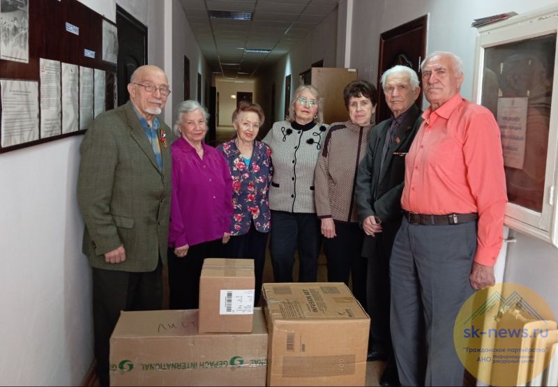 Спальники и системы для капельниц: как ставропольская организация «Дети войны» помогает бойцам на передовой