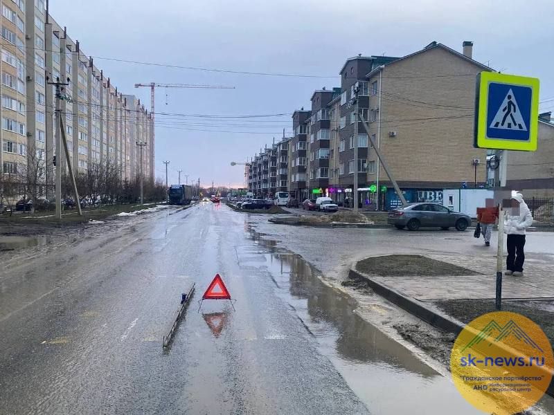 На юго-западе Ставрополя на переходе водитель сбил 13-летнюю жительницу Курского округа и скрылся