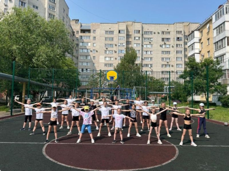 700 педагогов и 40 вожатых займутся досугом 37 тысяч ставропольских школьников этим летом