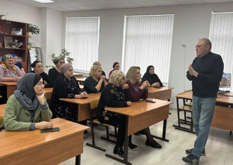 В школах Кабардино-Балкарии психологи учат родителей понимать детей – без нотаций и «поиска виноватых»