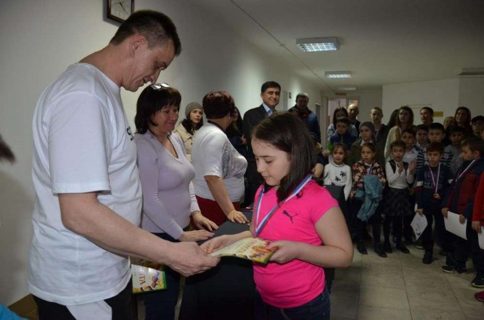 170323-5 (Custom).jpg